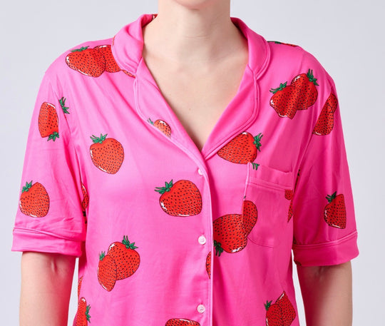 Strawberry Club Mujer